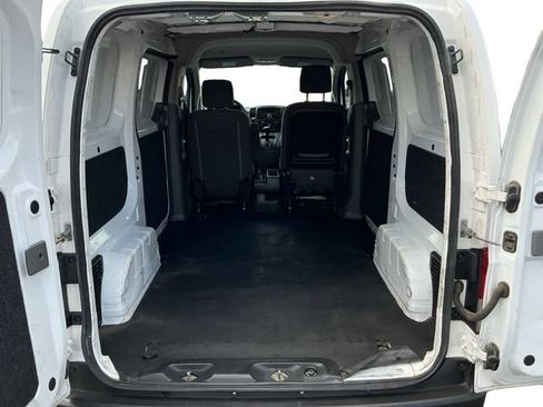 Used 2017 Chevrolet City Express LS FWD image 23