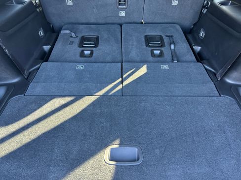 Used 2025 Jeep Grand Cherokee L Laredo w/ Luxury Tech Group I image 45