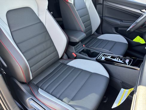New 2026 Volkswagen GTI SE image 7