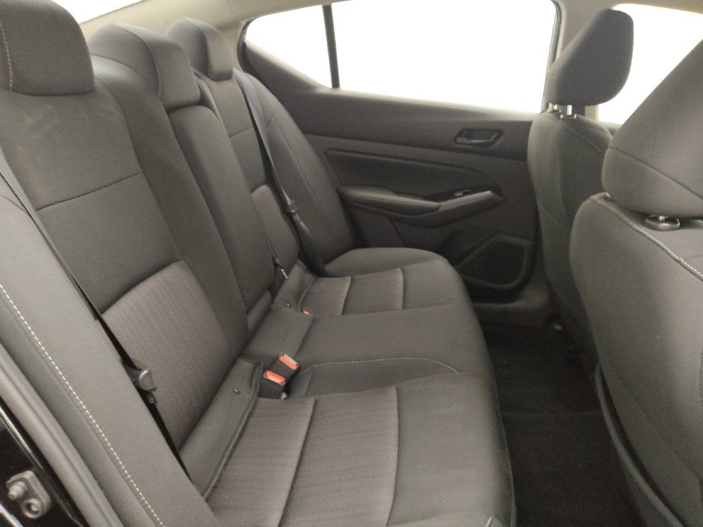 Used 2023 Nissan Altima 2.5 SV AWD/4WD image 19