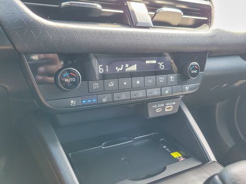 Certified 2026 Subaru Outback Wilderness AWD/4WD image 15