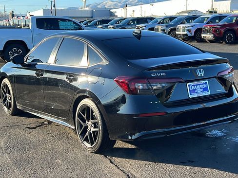 Used 2025 Honda Civic Sport image 7