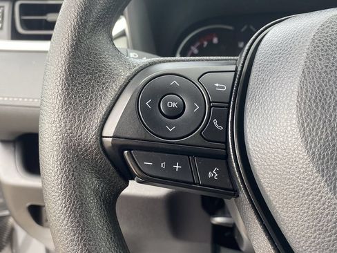 Certified 2025 Toyota RAV4 LE FWD image 27