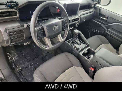 Used 2024 Toyota Tacoma TRD Sport AWD/4WD image 12