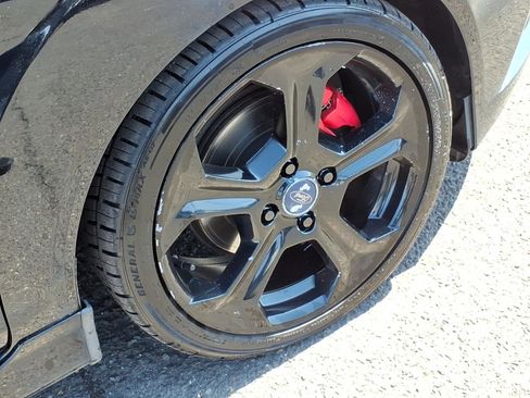 Used 2016 Ford Fiesta ST FWD image 7