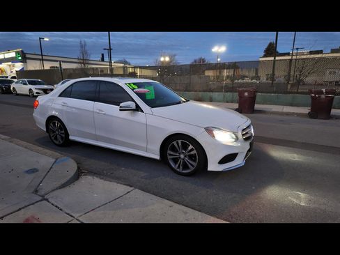 Used 2016 Mercedes-Benz E 350 4MATIC Sedan image 1