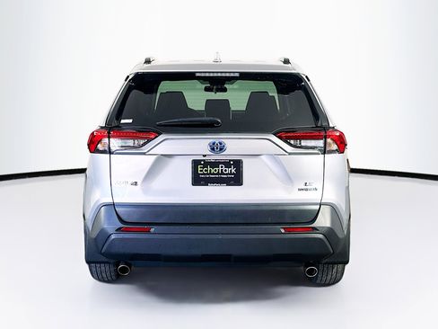 Used 2024 Toyota RAV4 LE image 7