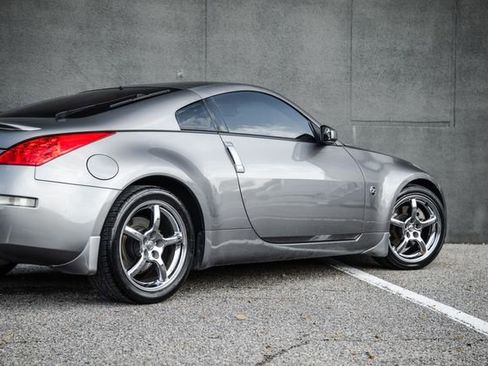 Used 2008 Nissan 350Z Enthusiast w/ Cargo Convenience Pkg image 47