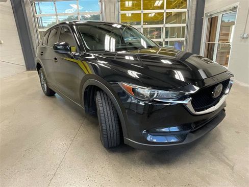 Used 2020 MAZDA CX-5 Touring image 7