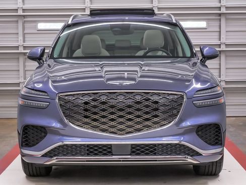 Certified 2026 Genesis GV70 2.5T Select AWD/4WD image 4