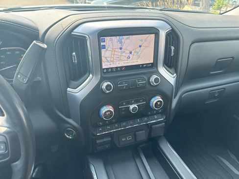 Used 2019 GMC Sierra 1500 SLT w/ SLT Premium Plus Package AWD/4WD image 7