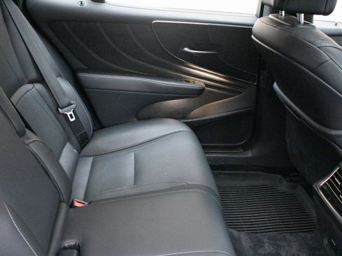 Used 2021 Lexus LS 500 AWD image 29