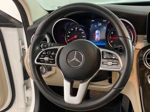 Used 2019 Mercedes-Benz C 300 4MATIC Sedan w/ Premium Package image 17