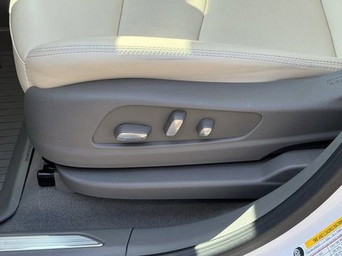 Used 2023 Cadillac XT5 Premium Luxury w/ Technology Package image 13