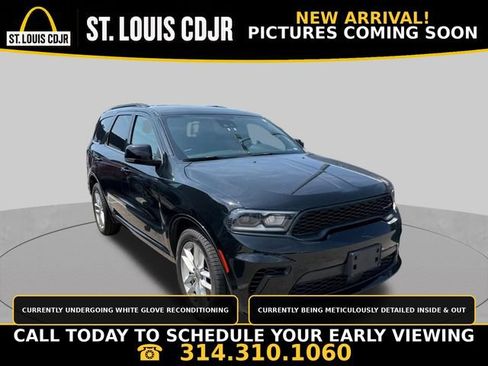 Used 2024 Dodge Durango GT RWD image 1
