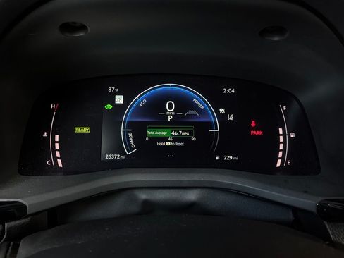 Used 2025 Toyota Camry LE FWD image 36