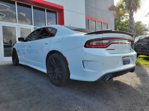 Used 2021 Dodge Charger Scat Pack w/ Dynamics Package RWD image 6