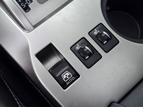 Used 2020 Toyota 4Runner SR5 Premium w/ Moonroof Package image 34