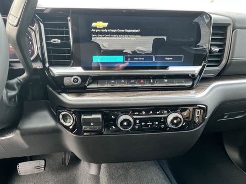 New 2026 Chevrolet Silverado 1500 LT image 13