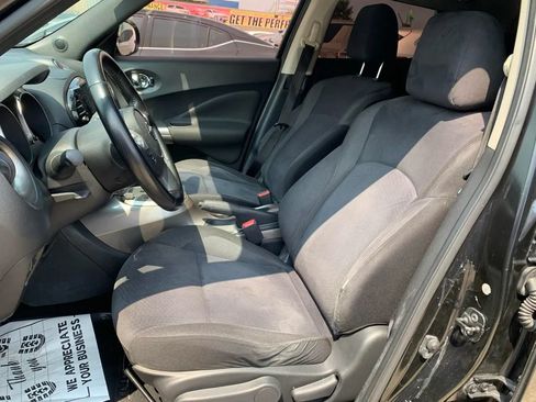 Used 2012 Nissan Juke SV FWD image 18