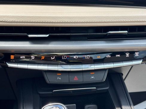 Used 2024 Cadillac XT4 Luxury FWD image 20