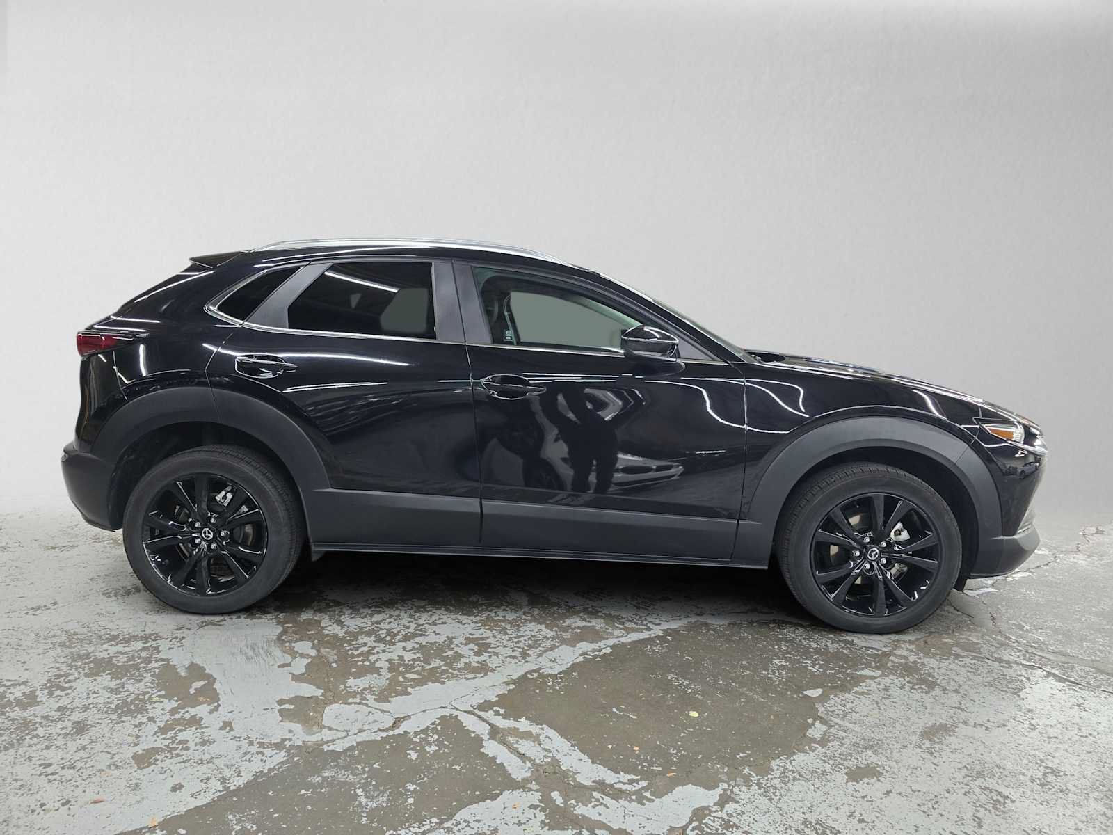 Used 2024 MAZDA CX-30 AWD 2.5 S w/ Select Sport Pkg image 2