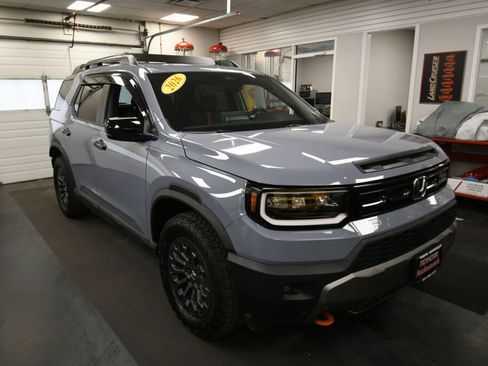 Used 2026 Honda Passport TrailSport image 2