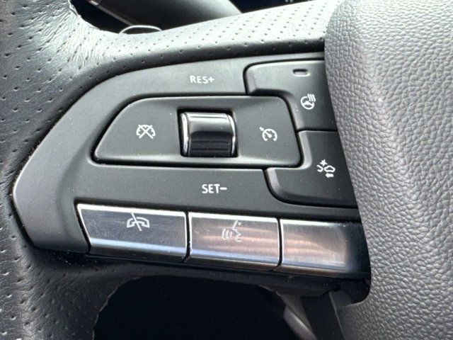 Certified 2024 Cadillac XT4 Sport FWD image 27
