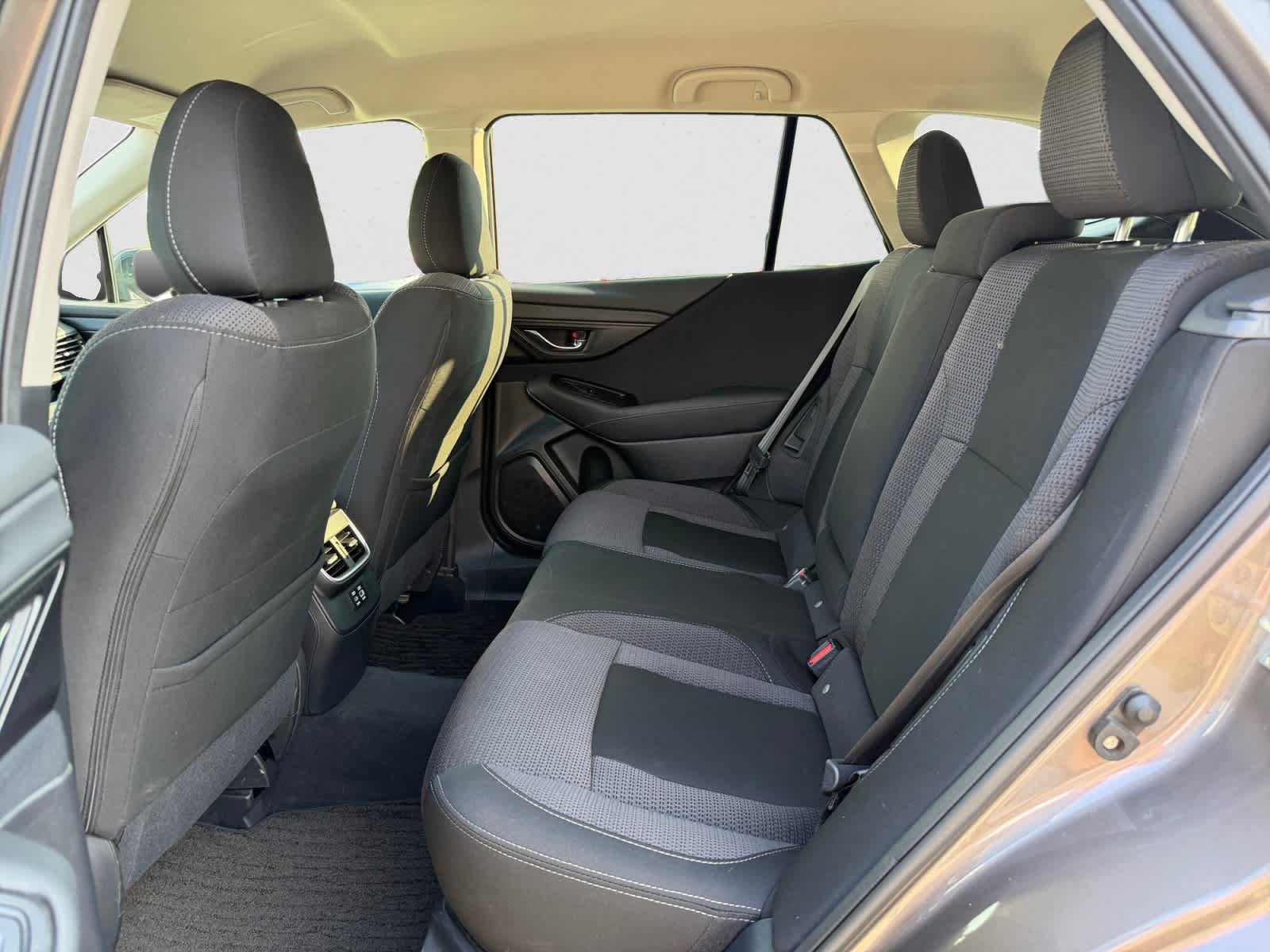 Certified 2024 Subaru Outback Premium AWD/4WD image 11