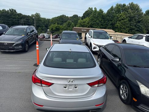 Used 2014 Hyundai Elantra Sport FWD image 8