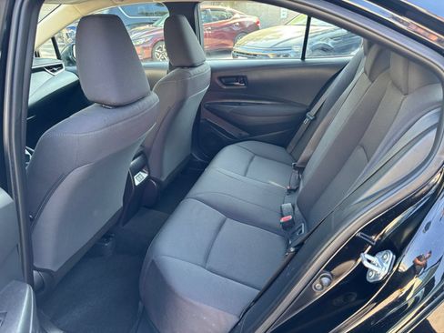 Used 2025 Toyota Corolla LE FWD image 24