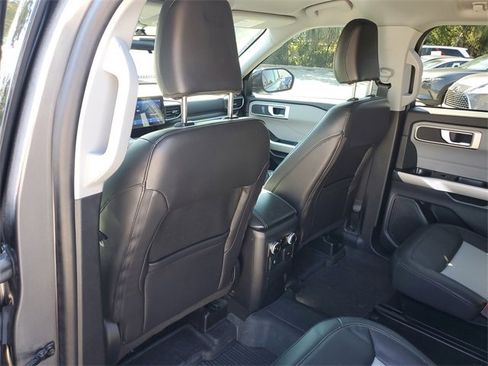Used 2023 Ford Explorer XLT w/ Equipment Group 202A image 14