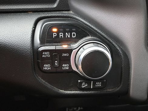 Used 2022 RAM 1500 Big Horn AWD/4WD image 6