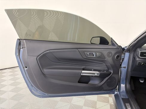 Certified 2025 Ford Mustang GT Premium image 10