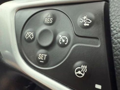 Used 2022 GMC Terrain SLT w/ Infotainment Package II image 40