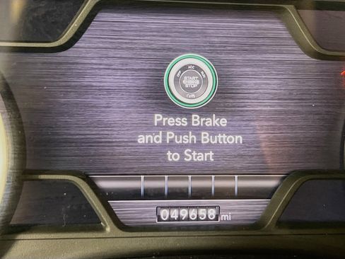 Used 2021 RAM 1500 Big Horn AWD/4WD image 12