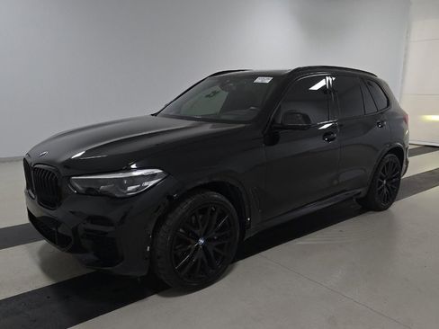 Used 2022 BMW X5 sDrive40i w/ M Sport Package image 1
