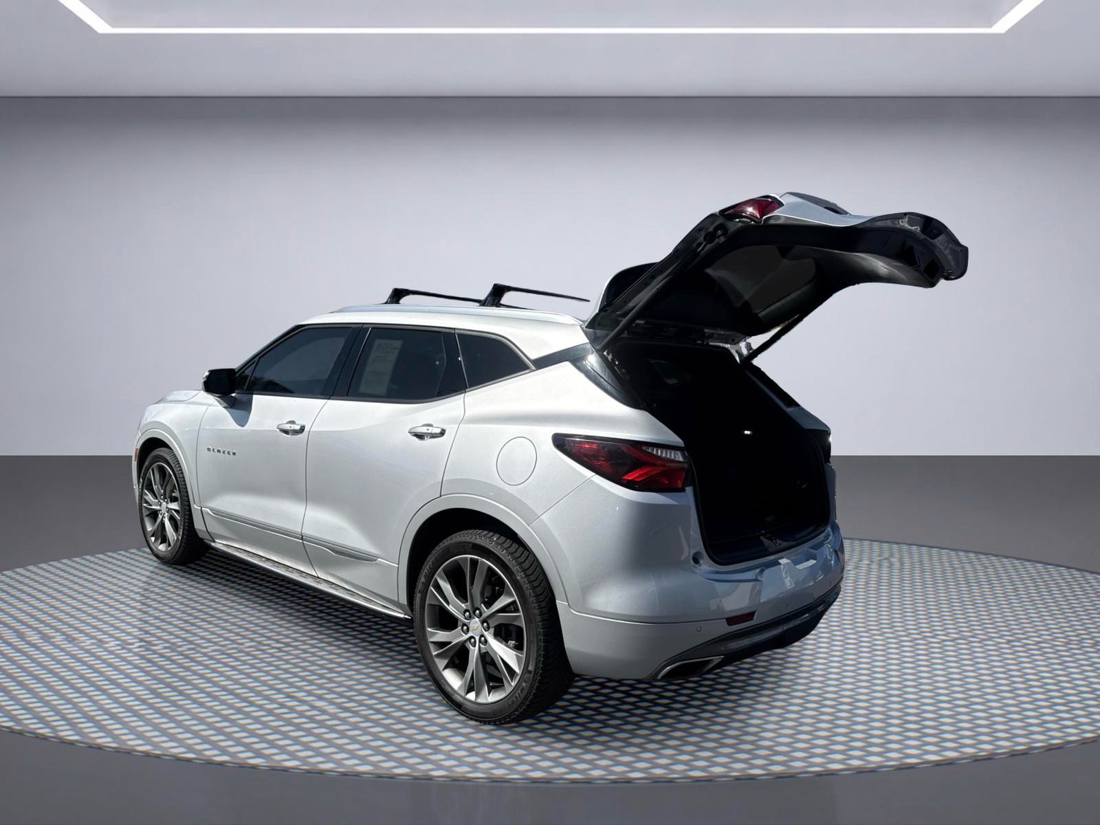 Used 2021 Chevrolet Blazer Premier w/ Driver Confidence II Package AWD/4WD image 9