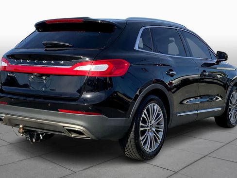 Used 2018 Lincoln MKX Reserve w/ Driver Assistance Package image 11