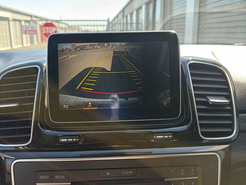 Used 2016 Mercedes-Benz GLE 350 4MATIC w/ Premium Package image 15