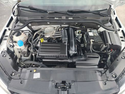 Used 2017 Volkswagen Jetta SE FWD image 21