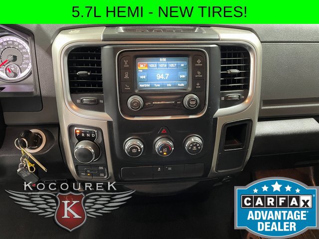 Used 2019 RAM 1500 Classic SLT AWD/4WD image 16