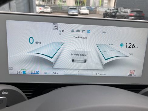 Used 2024 Hyundai Ioniq 5 SEL image 16