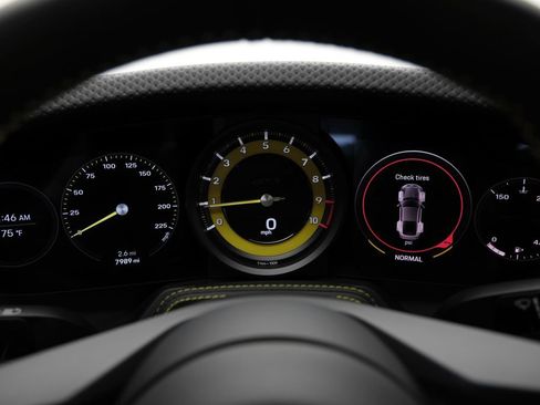 Used 2023 Porsche 911 GT3 RWD image 23