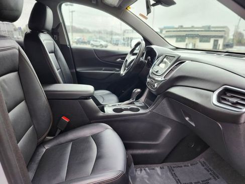 Used 2019 Chevrolet Equinox LT AWD/4WD image 11