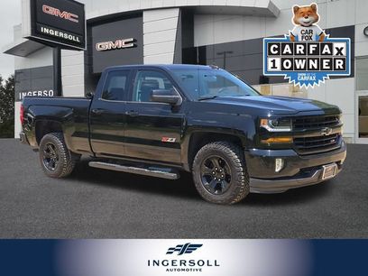 Used 2018 Chevrolet Silverado 1500 LT w/ Midnight Edition