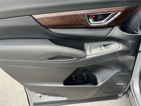 Certified 2025 Subaru Ascent Touring AWD/4WD image 19