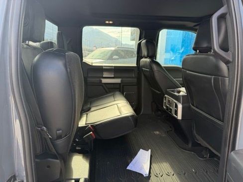 Used 2019 Ford F150 Lariat w/ Equipment Group 502A Luxury AWD/4WD image 11