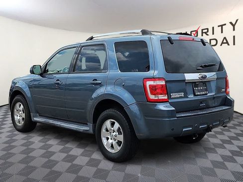 Used 2011 Ford Escape Limited w/ 302A Rapid Spec Order Code FWD image 6