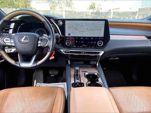 Used 2023 Lexus RX 350 FWD image 14